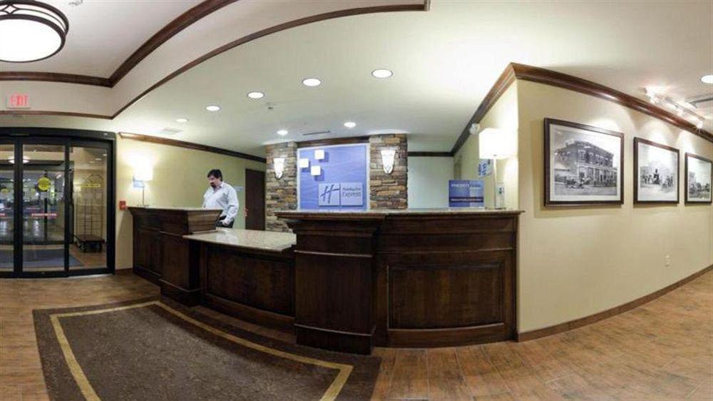 Holiday Inn Express Hotel & Suites Lander By Ihg Bagian luar foto