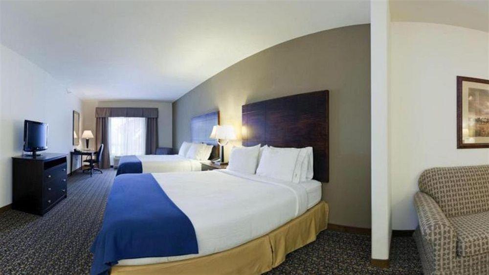 Holiday Inn Express Hotel & Suites Lander By Ihg Bagian luar foto