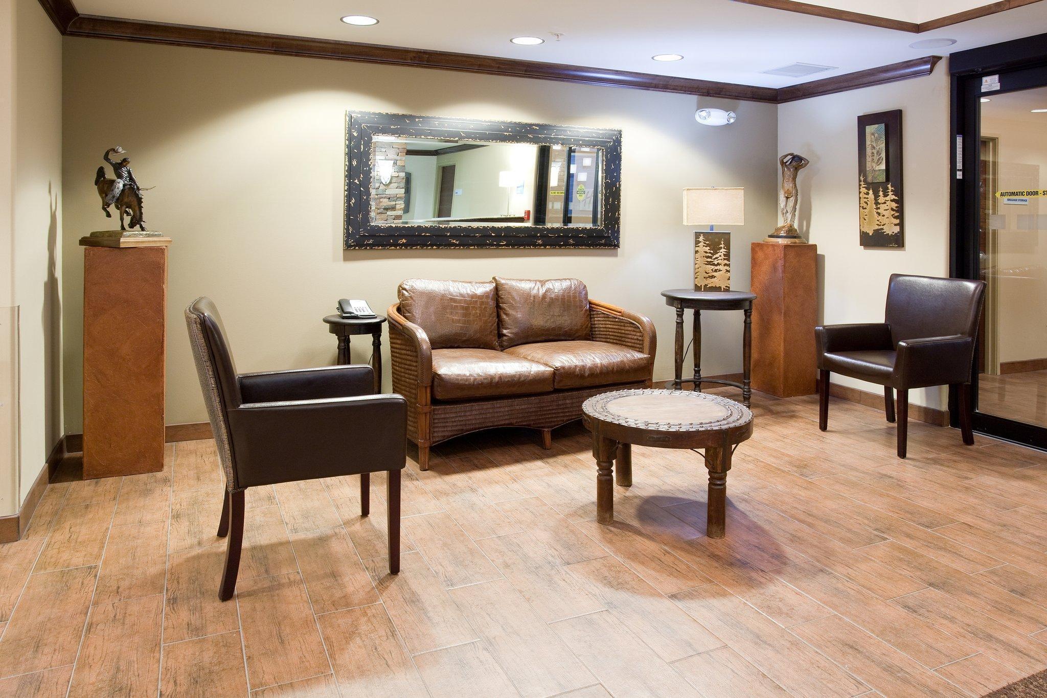 Holiday Inn Express Hotel & Suites Lander By Ihg Bagian luar foto