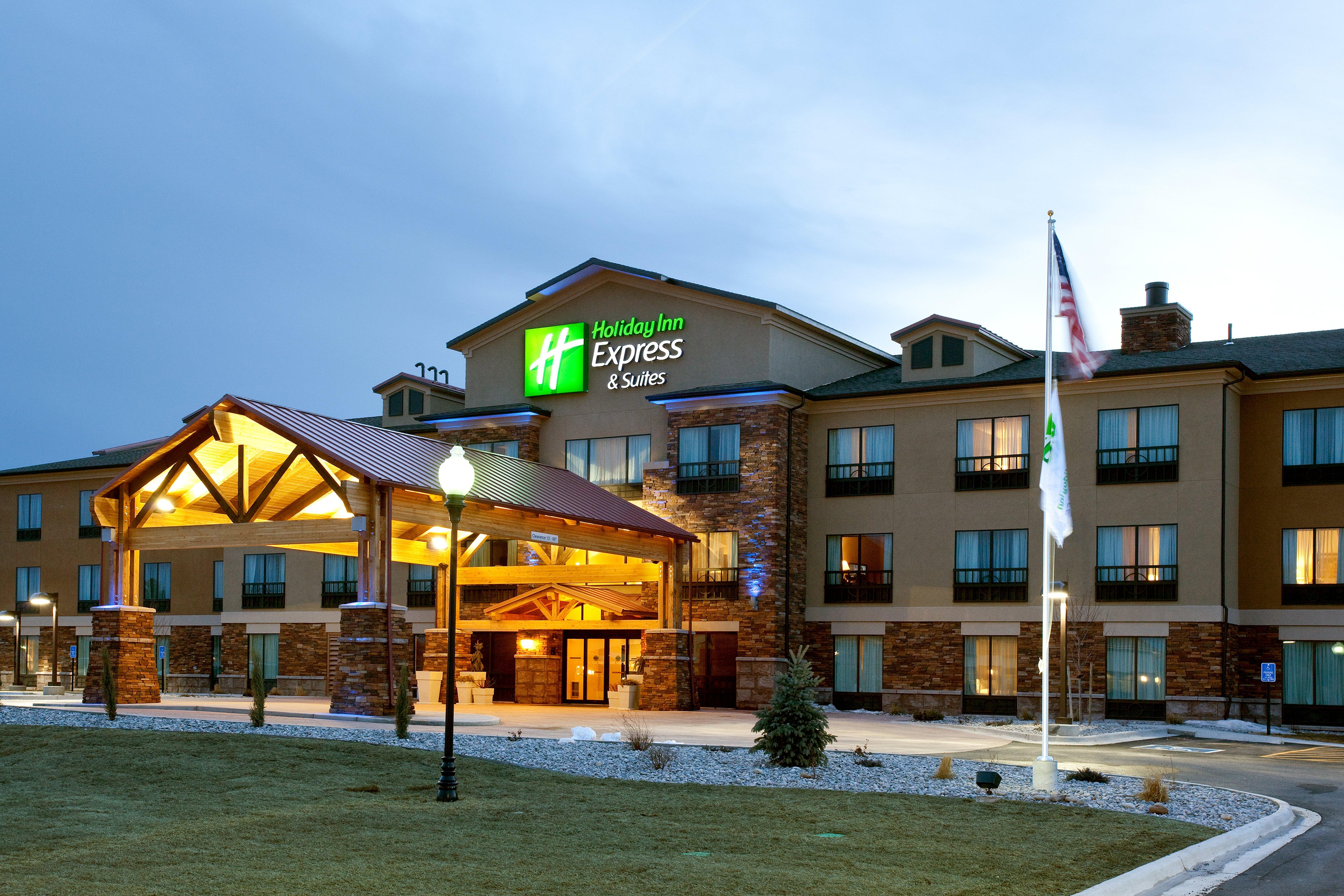 Holiday Inn Express Hotel & Suites Lander By Ihg Bagian luar foto