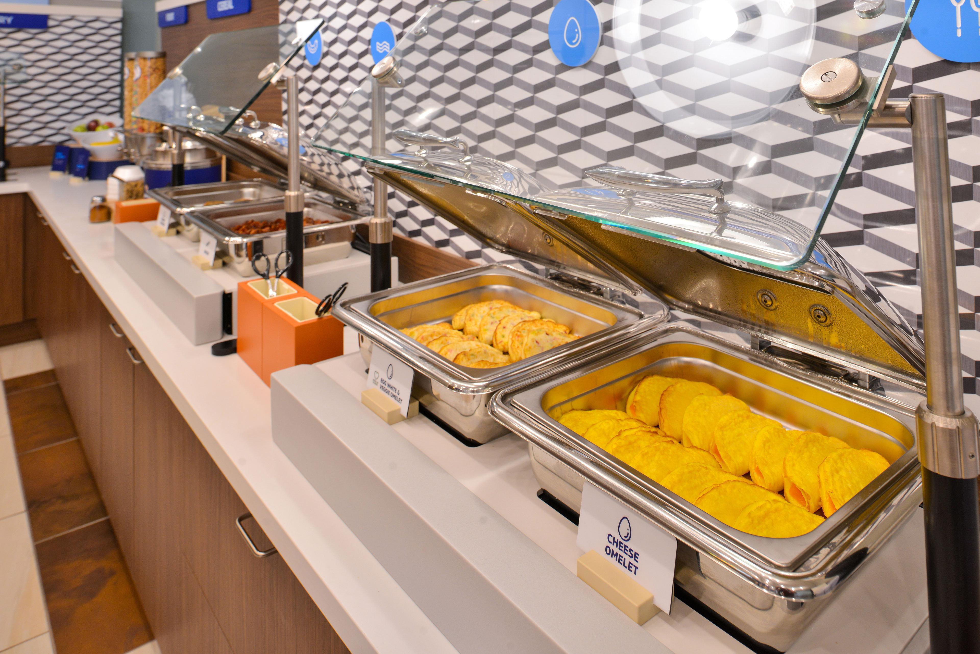 Holiday Inn Express Hotel & Suites Lander By Ihg Bagian luar foto
