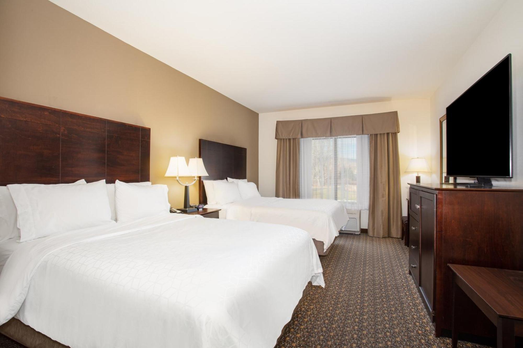 Holiday Inn Express Hotel & Suites Lander By Ihg Bagian luar foto