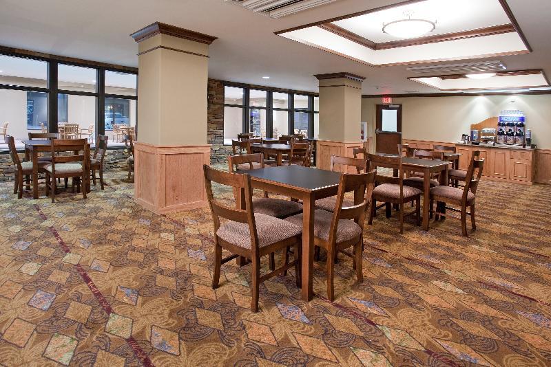 Holiday Inn Express Hotel & Suites Lander By Ihg Bagian luar foto